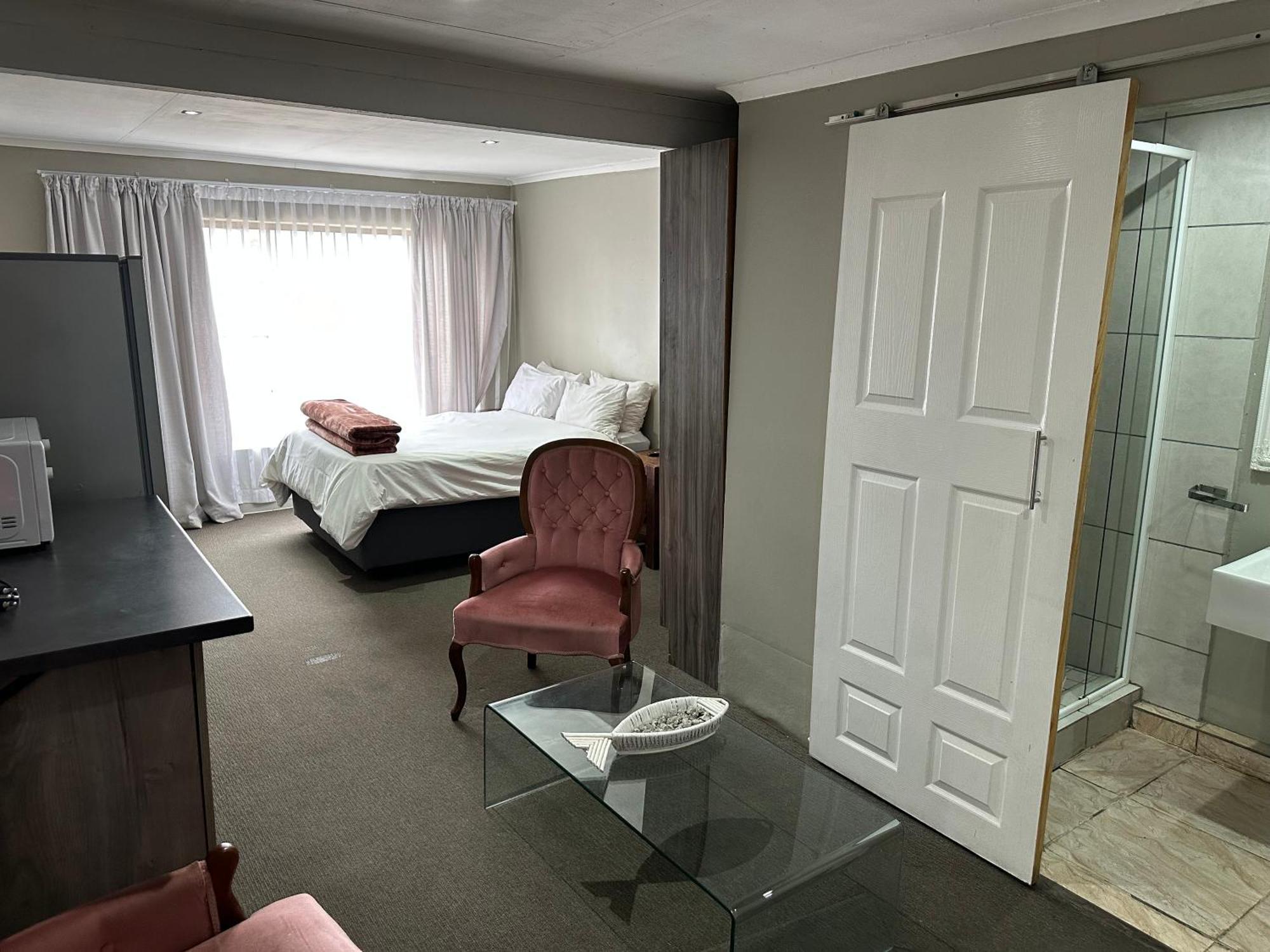 Favour Guest House بولوكوان المظهر الخارجي الصورة